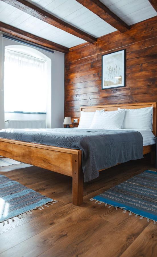 Casa Hintz Transilvania ฟาการาช ภายนอก รูปภาพ