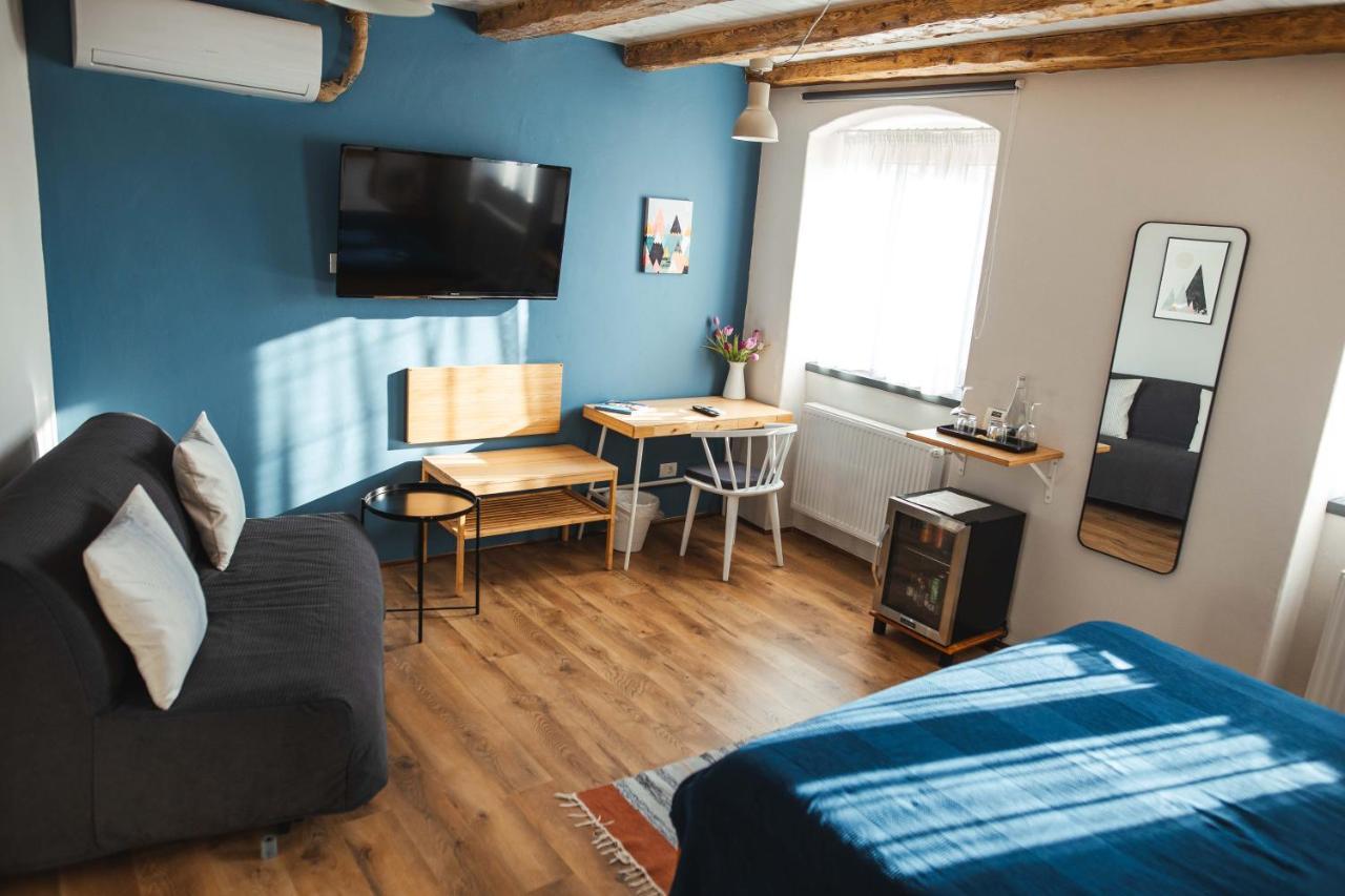Casa Hintz Transilvania ฟาการาช ภายนอก รูปภาพ