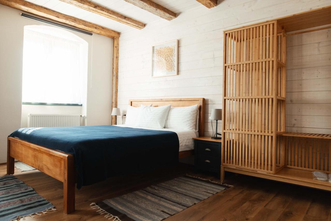 Casa Hintz Transilvania ฟาการาช ภายนอก รูปภาพ